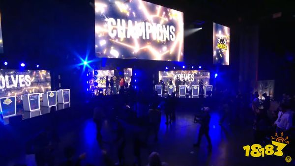 平稳触地 平稳触地